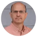 steve_tongish_headshot