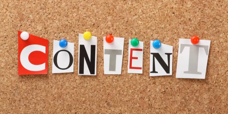 should you outsrouce your content marketing-1